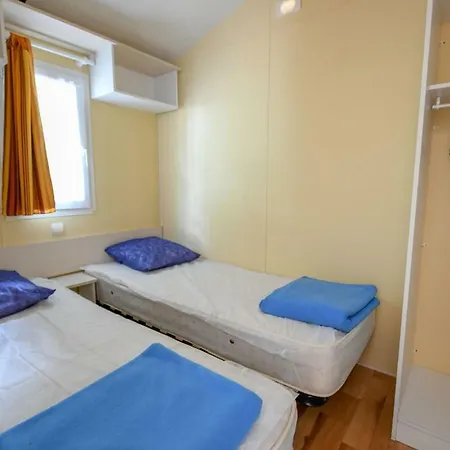 Camping La Pomme De Pin Kemping *