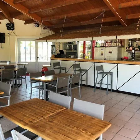 Camping La Pomme De Pin Kemping Jard-sur-Mer